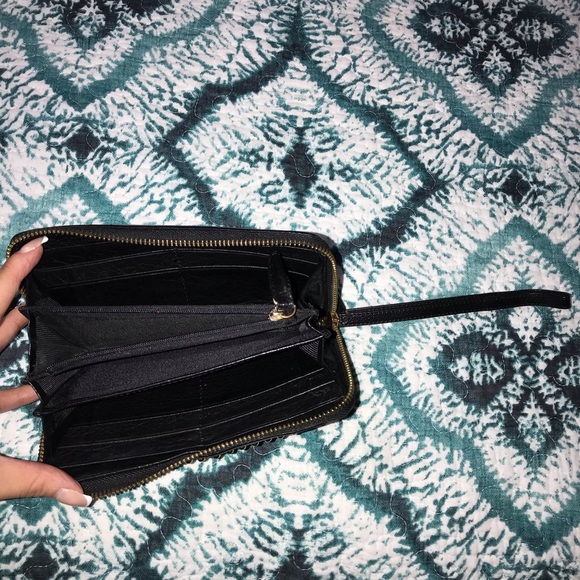 Authentic leather black GUESS ❓ Wallet - Picture 6 of 12